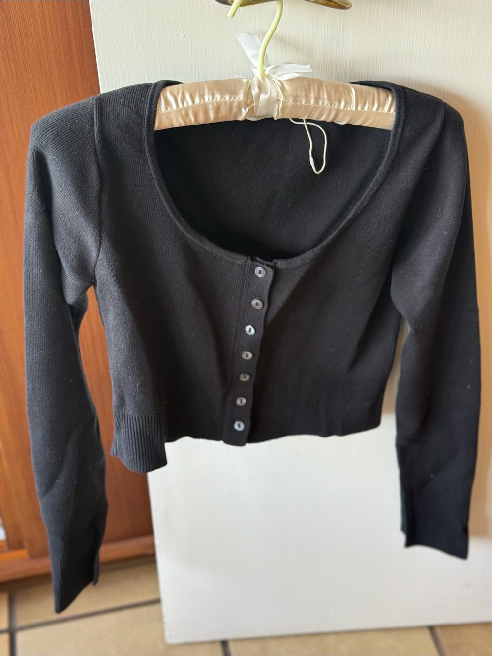 Michael Stars Black Long-Sleeve Button-Front Cropped Top
